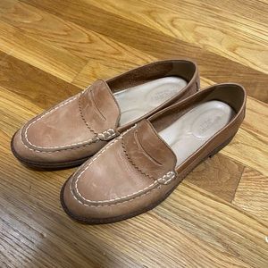 Sperry tan loafers